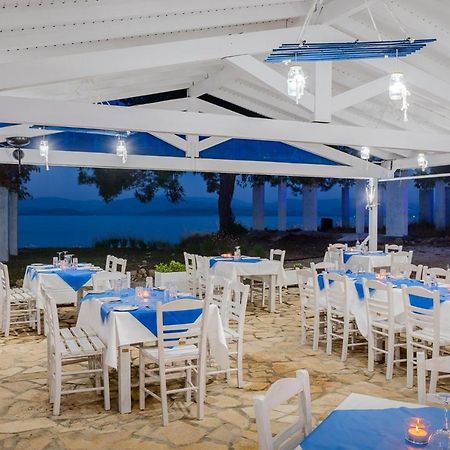 Villa Spiaggia Bianca Dafnila ภายนอก รูปภาพ