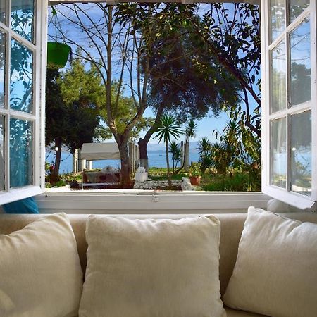 Villa Spiaggia Bianca Dafnila ภายนอก รูปภาพ